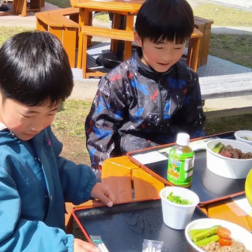 ヴォルターズキッチン（共生食堂）